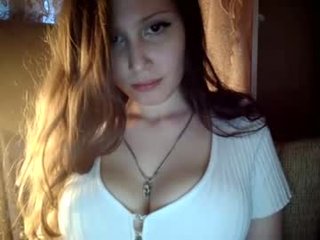 leyanaya teen cam babe wants to be fucked online as hard as possible