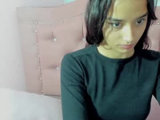 little_princess_hot nude cam babe presents fetish live sex show with ohmibod