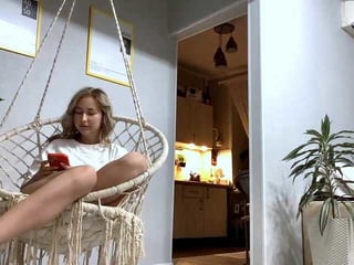 emelinestrande blonde white cam babe wants her pussy stretched