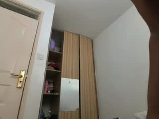 ayrasasha naked cam babe already knows how to cum and how to squirt online