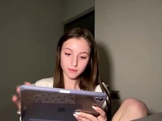 kimireaves naked teen cam babe loves kiss, licked slits and pink clits on a sex cam