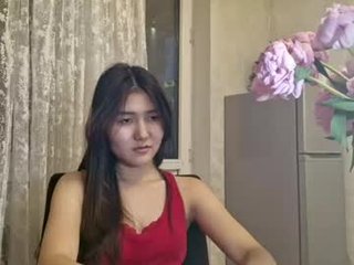 daisyzebley kiss in fetish live sex scenes with ohmibod
