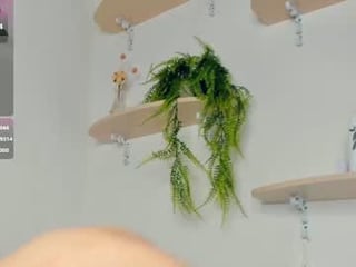 lunar_lori teenage cam girl plays with her ass hole with ohmibod inside