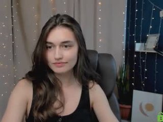 silvia_queen1 naked couple do the fuck and suck online