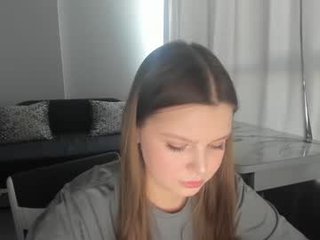 annaneon cute teen cam babe loves XXX cam action with her perfect ass
