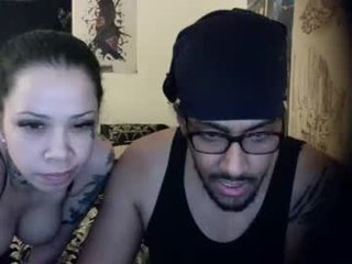 vamplife_getti nude cam babe enjoys deep pussy drilling with ohmibod inside