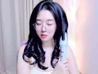 miu_999 asian teen cam babe plays with her ass hole with ohmibod inside