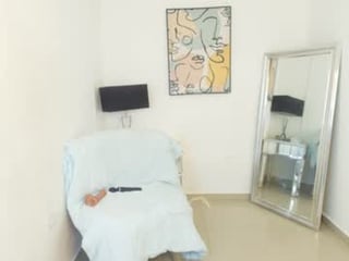 lux_noxentia mature cam bgirl loves when her pussy roughly banged online