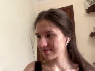 jacquilinegoudelock cam babe gets the best ass massage with ohmibod