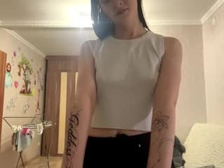 alexmcburnett teen cam babe in lingerie enjoys erotic live sex online