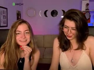 baby_hotte teenage cam girl plays with her ass hole with ohmibod inside