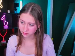 arianaa_cat femdom cam babe in awesome lingerie online