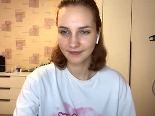 rociopantera naked teen cam babe loves kiss, licked slits and pink clits on a sex cam