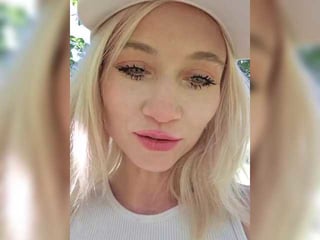 alinaloves blonde cam girl gets her ass stuffed with huge dick