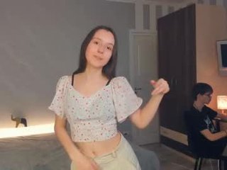 oliviahatchet cute teen cam babe loves XXX cam action with her perfect ass