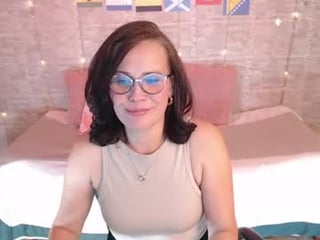 elizabeth_muse cam mature wants massage her cunt online