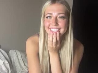 lizzy2bizzy blonde cam girl gets anal fuck with ohmibod of cute babe ass