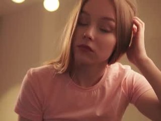 intheknoww teen cam babe wants to be fucked online as hard as possible