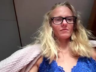 kinkycheeks101 kinky cam girl pussy hole is craving for nasty fucking online