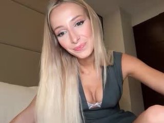 ambrefleur naked blonde cam babe with ohmibod online