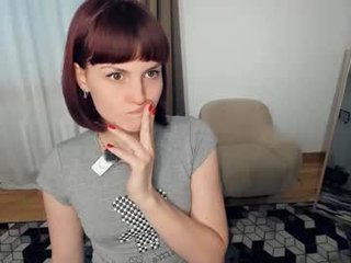 grl_in_power cute teen cam babe loves XXX cam action with her perfect ass