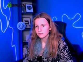 benny_duglas naked blonde cam babe with ohmibod online