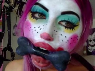 gabygumms teen cam girl plays with her tight pussy with ohmibod