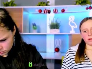 keuli_li naked cute cam babe in the chatroom wants a holiday fucking with ohmibod