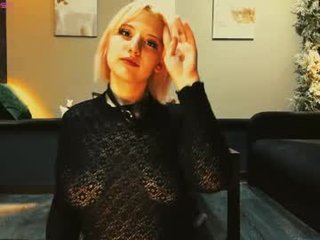 imnysha naked teen cam babe loves kiss, licked slits and pink clits on a sex cam