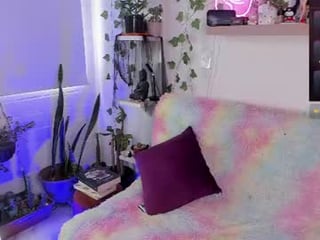 sarahminage_ cam babe take turns fucking each other with a toy on camera