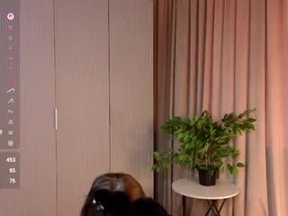 clarindakluse cam girl strong fucked in the pink ass
