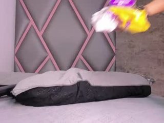 emily_queen03 after hot anal live sex cam babe massage their wide ass hole