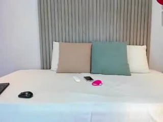 anny_cute01 after hot anal live sex cam babe massage their wide ass hole