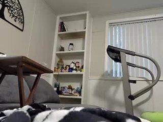 princesskiracb couple fucking with ohmibod in the ass online