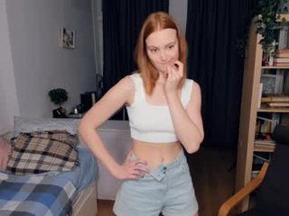 s1lene teen cam babe wants to be fucked online as hard as possible