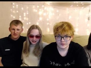 xapka_ cam babe gets the best ass massage with ohmibod