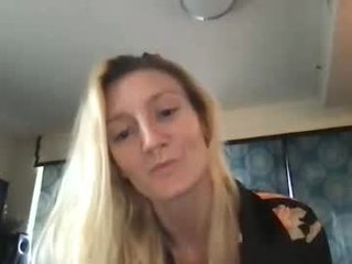 sex_drungs_and_plugs blonde cam girl gets anal fuck with ohmibod of cute babe ass