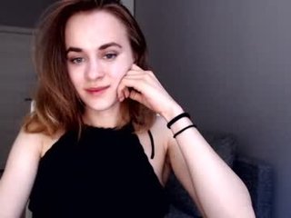 terrymun slim cam babe with shaved pussy ready for everything online