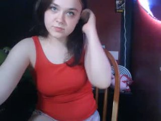 lillyriverss teen cam babe wants to be fucked online as hard as possible