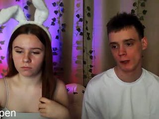 nickandmolly teen cam babe wants kiss on pussy online