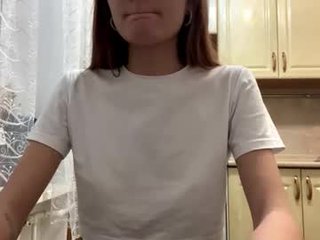 robynsentinella naked cam babe getting wet only online