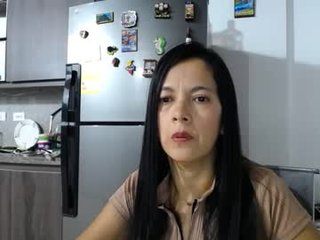 cecihotty4u mature cam bgirl loves when her pussy roughly banged online