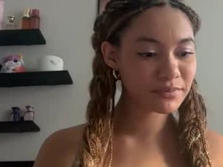raevynfoxe teen cam babe wants to be fucked online as hard as possible