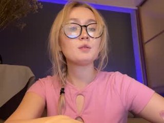 nancy_witch blonde cam girl gets her ass stuffed with huge dick