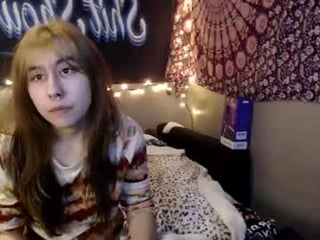 londonray brunette cam girl loves being a submissive kink slut
