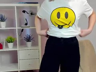 maygoodsell cute teen cam babe loves XXX cam action with her perfect ass