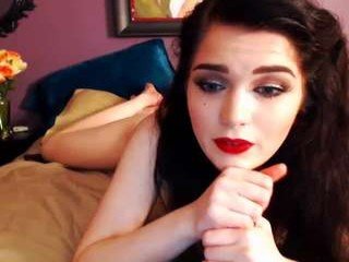 evelynclaire brunette kinky cam slut get her pussy penetrated with ohmibod