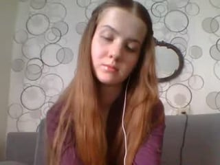 lovettaarras teen cam girl plays with her tight pussy with ohmibod