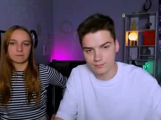 keylas_moan teenage cam girl plays with her ass hole with ohmibod inside