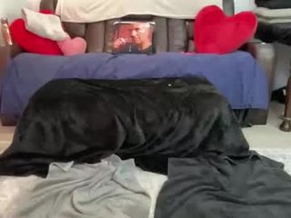 iamhelenaprice two horny girls experiment with lesbian sex online